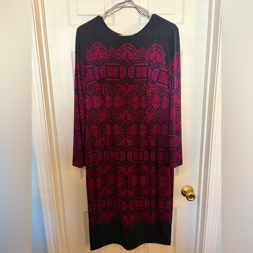 Maggy London Black and Pink Geometric Long Sleeve Zip Back Dress - size 12
